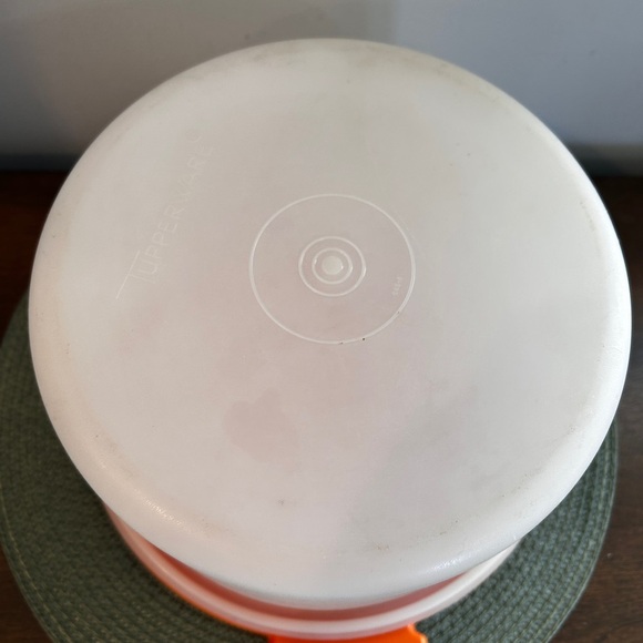 Orange Vintage Tupperware Cake/Pie Keeper Carrier No Handle Round Tall 683, 684. - Picture 5 of 12